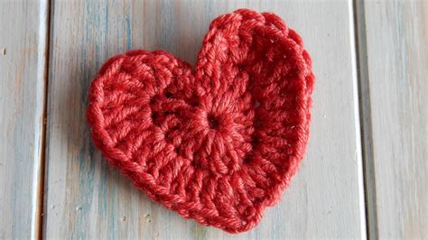 How to Crochet a Heart - YouTube