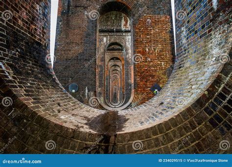 Ouse Valley Viaduct, West Sussex, England Stock Image - Image of listed ...