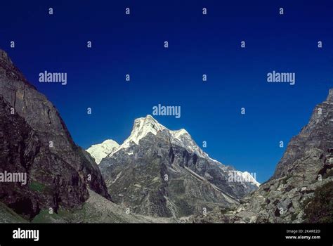 Mana1one and Kamet peak from Mana village Garhwal Stock Photo - Alamy