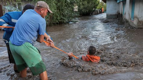 Romania floods: Several dead as eastern Europe struck by torrential ...