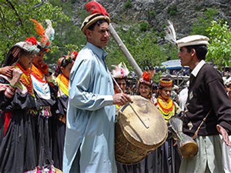 Hindukush Trails > Festivals > Kalash Festival