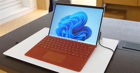 Surface Pro 8 vs. Surface Pro 7: Microsoft's latest 2-in-1 is bigger ...