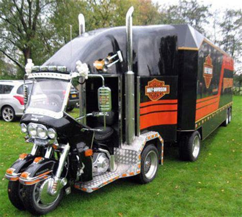 Image Of The Week. Harley Mini Semi Truck. at Cyril Huze Post – Custom Motorcycle News