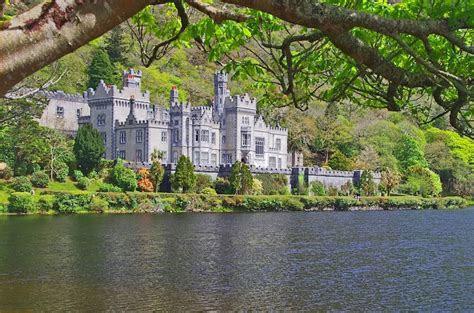 Kylemore Abbey Tour (Tips and Guide For First Time Visitors) - Ireland ...