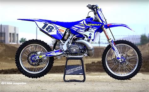 Pro Circuit Yamaha YZ250 2 Stroke ||Dirt Bike Magazine | DERESTRICTED