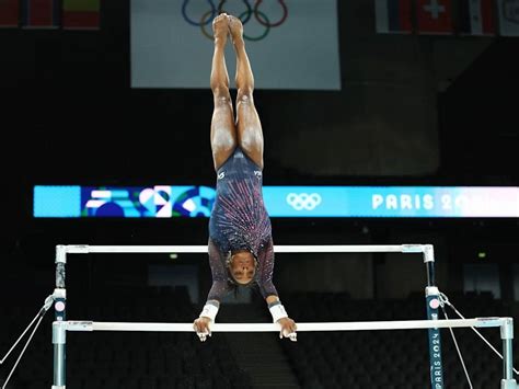 Simone Biles Submits 'Weiler-Kip' On The Uneven Bars For Paris 2024 ...