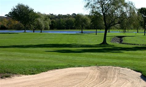 Swan Lake Golf Club - Golf Course Information | Hole19