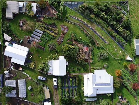 1-acre Permaculture Farm in Australia Feeds 50 Families