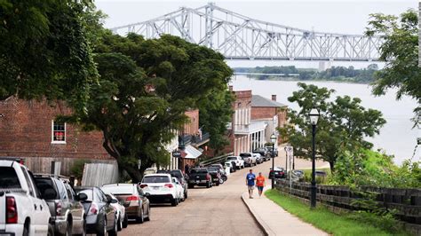 Mississippi city of Natchez will pay you $6,000 to move there for a ...