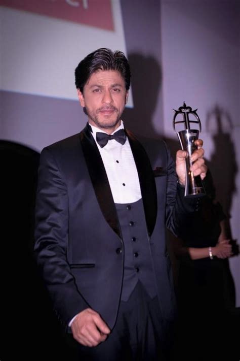 Shah Rukh Khan Wins Outstanding Contribution To Cinema At The Asian Awards - Photos,Images ...