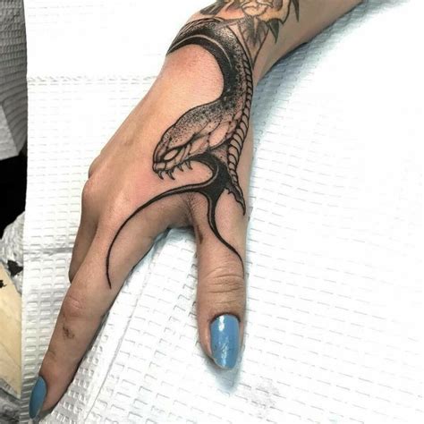 Snake Tattoo, Dope Tattoos, Unique Tattoos, Beautiful Tattoos, New ...