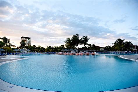 Memories Caribe Beach Resort - UPDATED 2024 Reviews & Photos