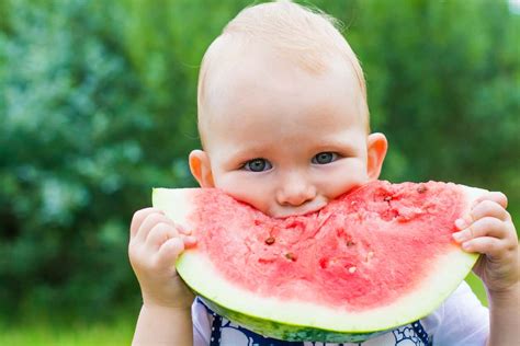 ¿Qué frutas puede comer un bebé de 6 meses? - Eres Mamá