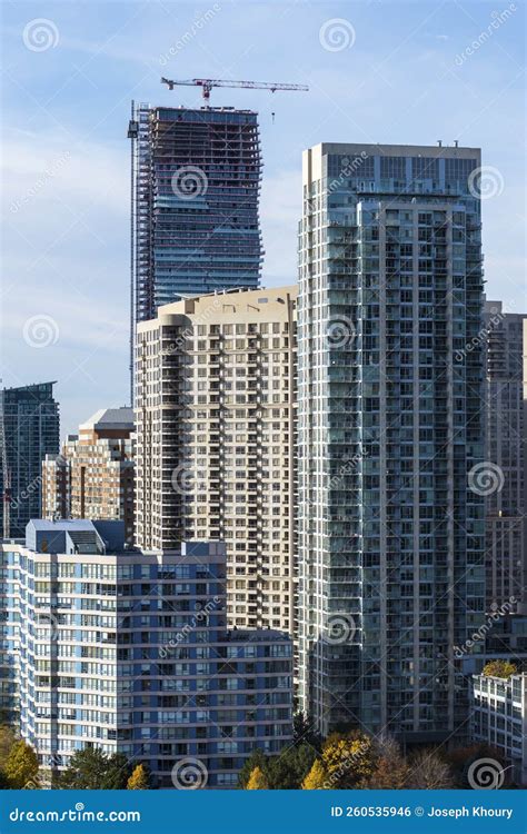 High Rise Towers, Mississauga Skyline, Mississauga, Ontario, Canada ...