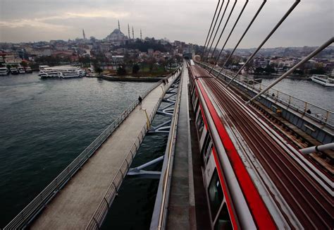 Golden Horn Metro Bridge | The Art of Wayfaring