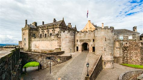 Craigmillar Castle - History and Facts | History Hit