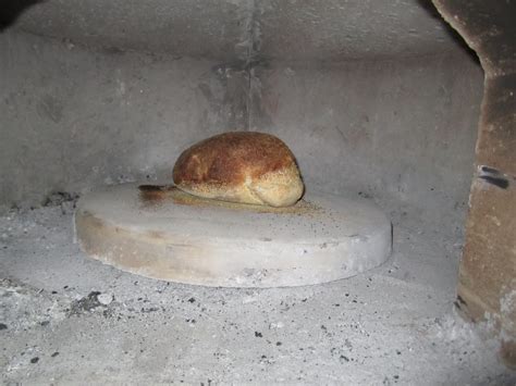 Mi Chunche: 179: Baking bread in our stone oven