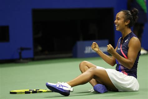 Leylah Fernandez derrota Aryna Sabalenka e está na final do US Open | Metrópoles