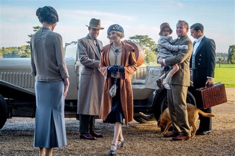 The Downton Abbey Movie Trailer Is Here—And It’s Royally Dramatic | Vogue