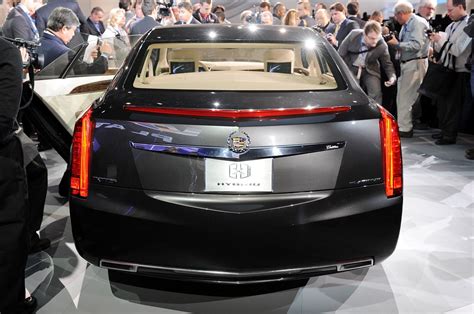 Fast Concept Supercars: Cadillac XTS Platinum Concept