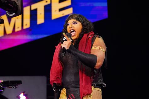 Nyla Rose on What Being AEW Women's Champ Means for Her & Trans ...