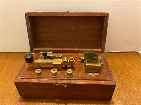 Lot #103 - Vintage Telegraph Morse Code Key in Wood Box - PugetSoundEstateAuctions.com