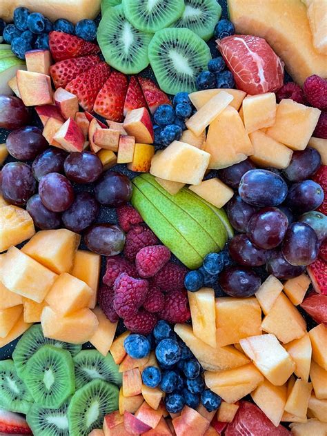 Aesthetic Fruit Platter Ideas | Healthy fruits, Fruit, Fresh fruit