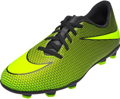 Nike Tiempo Soccer Shoes & Cleats | SoccerMaster.com