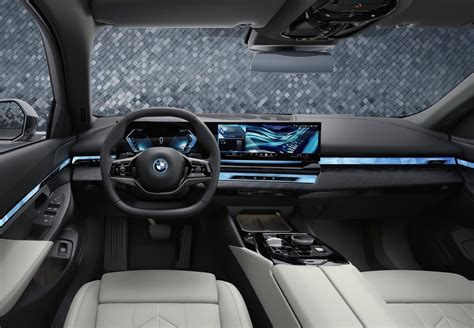 2024 Bmw 5 Series Interior - Edyth Haleigh