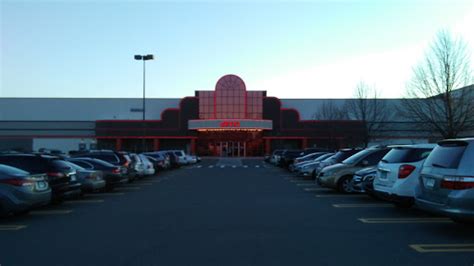 Movie Theater «AMC Plainville 20», reviews and photos, 220 New Britain ...