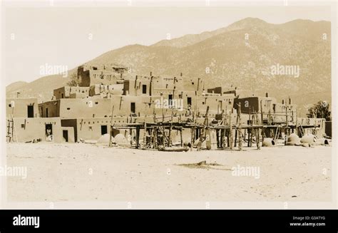 Taos Pueblo, New Mexico, USA Stock Photo - Alamy