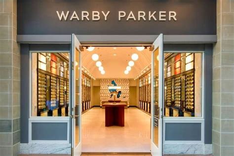 Warby Parker to Expand Westward with 1st Vancouver Store