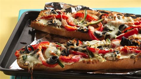 Foot-Long Pizza Recipe - Pillsbury.com