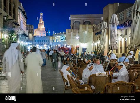 Night view of busy Souk Waqif market in Doha Qatar Stock Photo - Alamy