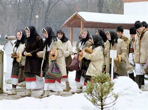 CHRISTMAS CUSTOMS: Crăciun în România -Christmas in Romania