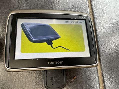 TomTom Go 750 Live GPS Navigation System Europe UK Boxed Complete | eBay