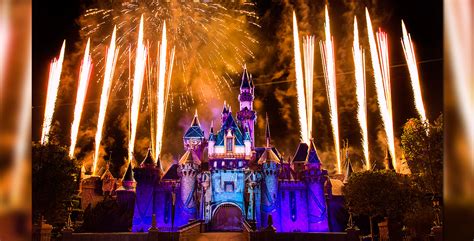 5 Disneyland Fireworks Factoids Sure to Make You “Ooh” and “Aah” - D23