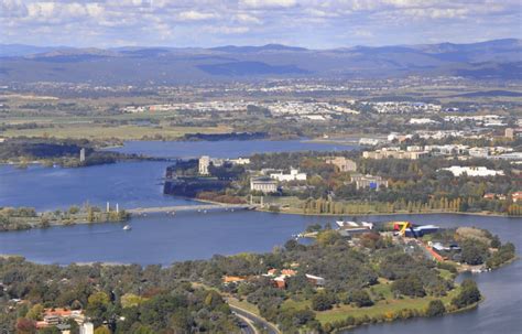 Must-See Top Attractions & Activities in Canberra