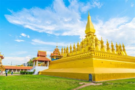 Premium Photo | Beautiful architecture at pha that luang,vientiane, laos.