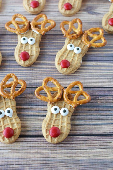 No Bake Nutter Butter Reindeer Cookies - So CUTE! - Thrifty NW Mom