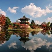 Seoul: Gyeongbok Palace, Bukchon Village, and Gwangjang Tour | GetYourGuide