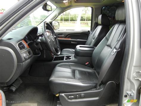 Ebony Interior 2007 Chevrolet Tahoe LTZ Photo #65155884 | GTCarLot.com