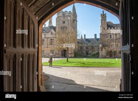 Magdalen college oxford hi-res stock photography and images - Alamy