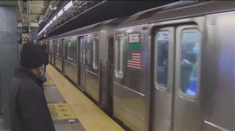 Person struck by subway in Brooklyn, multiple lines delayed: MTA