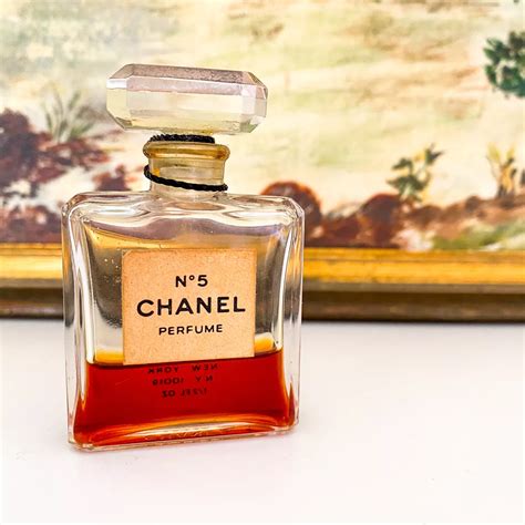 Chanel Perfume Packaging