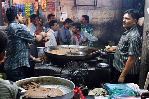 13 Best Street Food in Lucknow (2022) | Street Food in Lucknow | Treebo ...