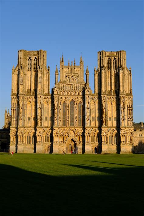 Cathedral,wells cathedral,architecture,city,historic - free image from needpix.com