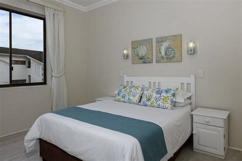 Margate Beach Club Rooms: Pictures & Reviews - Tripadvisor