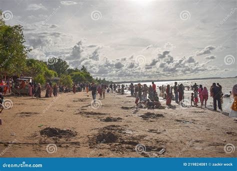 Visitors Visit Beaches in Aceh during Holidays Editorial Photo - Image ...