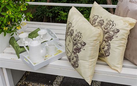 How to Choose the Best Outdoor Cushion Fabric